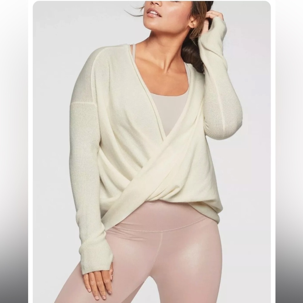 🐑Pre-Loved🐑 ATHLETA Finale Wool Cashmere Convertible Wrap Front Sweater Ivory